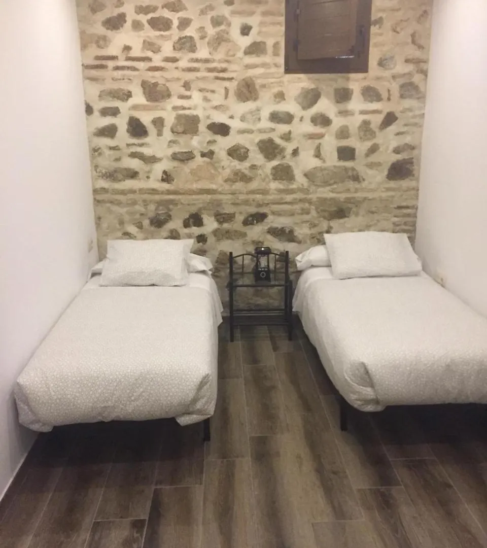 Apartamento Tolaitola Toledo 0*,